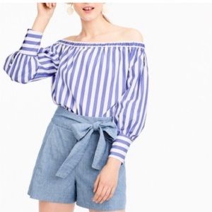 Jcrew tie waist shorts with side zip. Chambray. Size 8